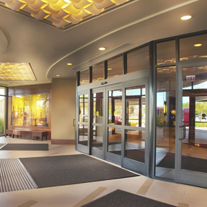 commercial door specialist Willowbrook
